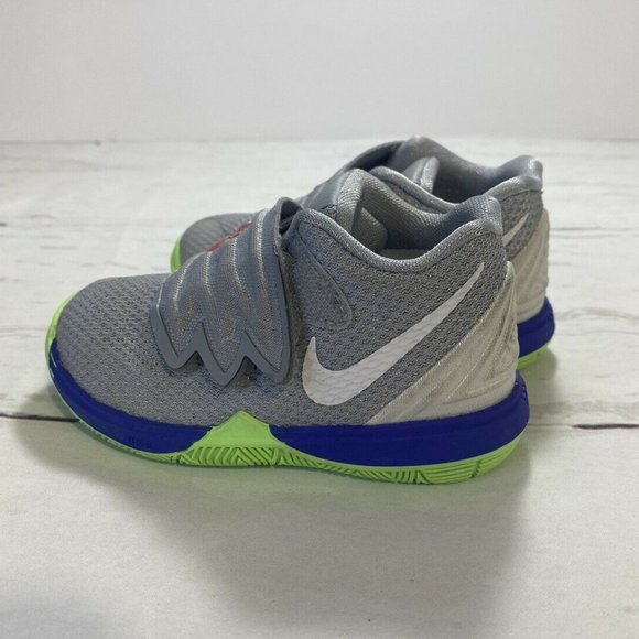 Nike Kyrie 5 Sneaker Shoe Toddler Boy Size 5C Gray Green Blue Red Aq2459-099 - Picture 5 of 9